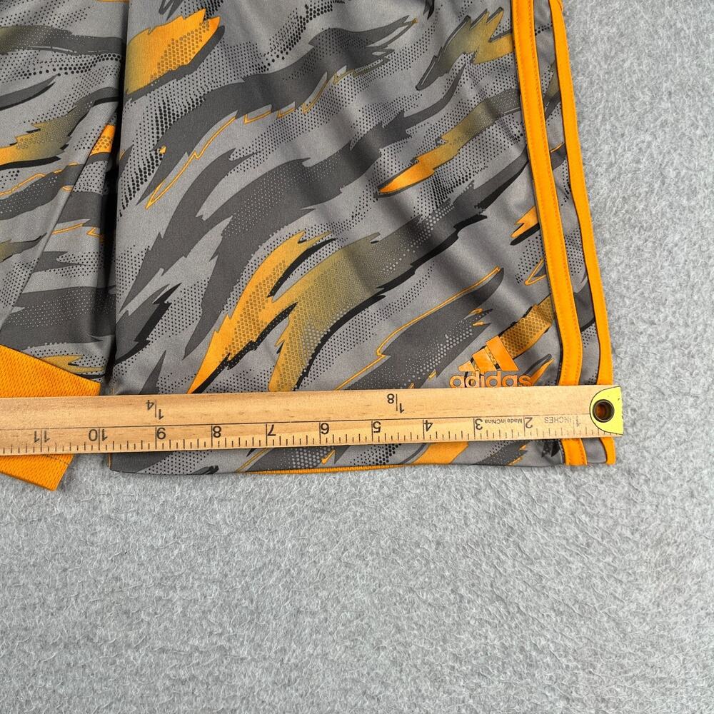 Adidas Gym Basketball Shorts Youth XL 18/20 Gray Orange Geometric Sports - Picture 2 of 8